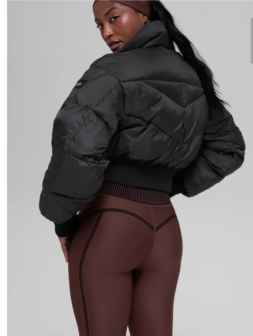 Alo Yoga Cropped Atmosphere Puffer Black New With Tags Athleisure Comfy